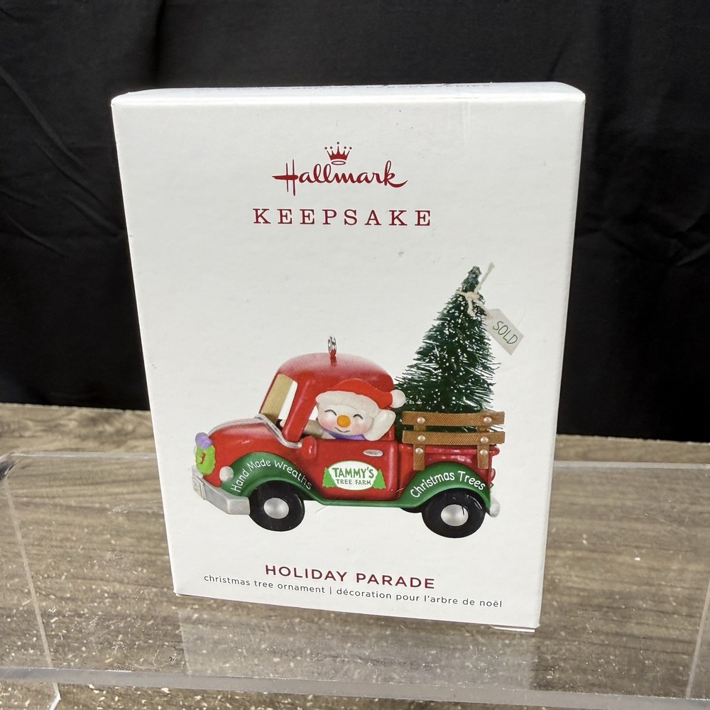 2019 Hallmark Holiday Parade #1 Tammy's Tree Farm Truck Ornament QXR9469